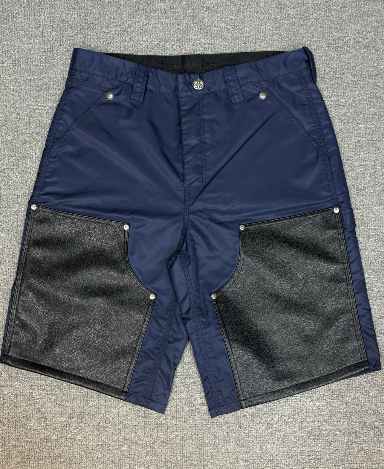 nylon carpenter shorts blue