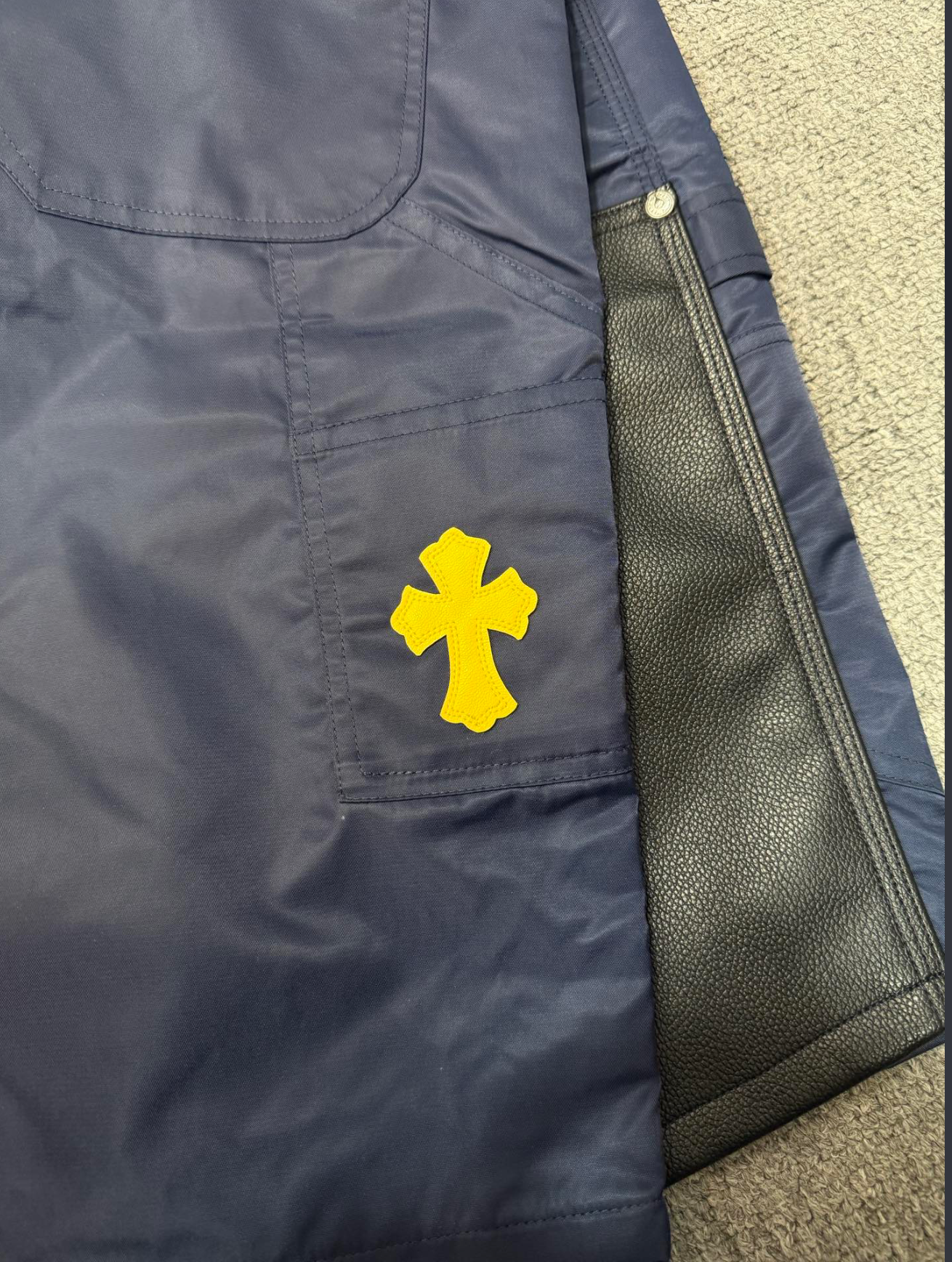 nylon carpenter shorts blue