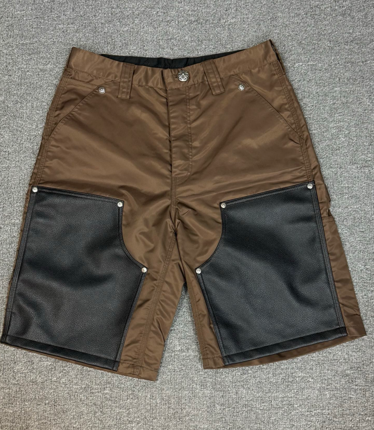 nylon carpenter shorts brown
