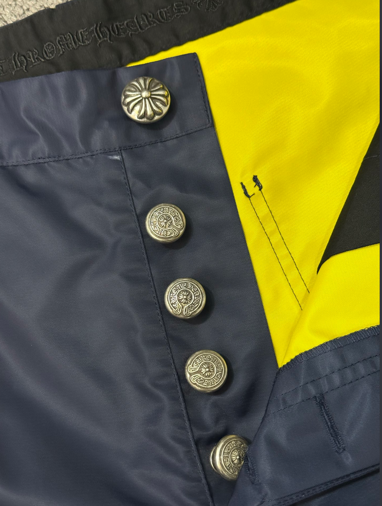 nylon carpenter shorts blue