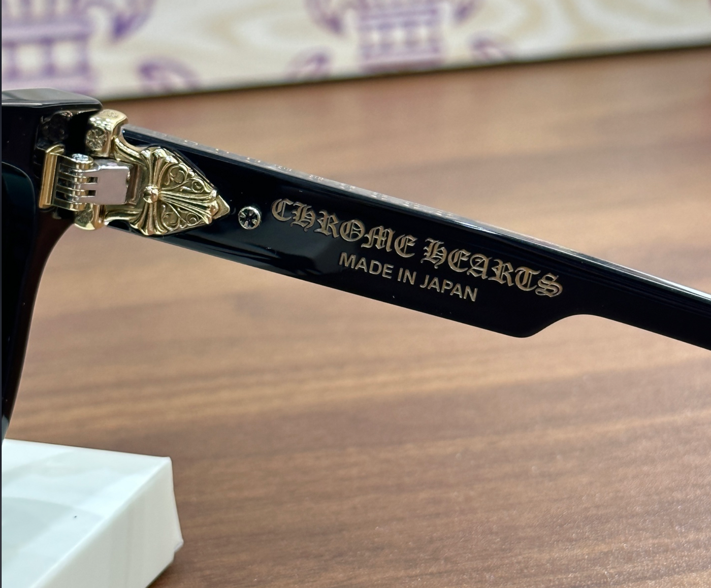 box officer gold one size