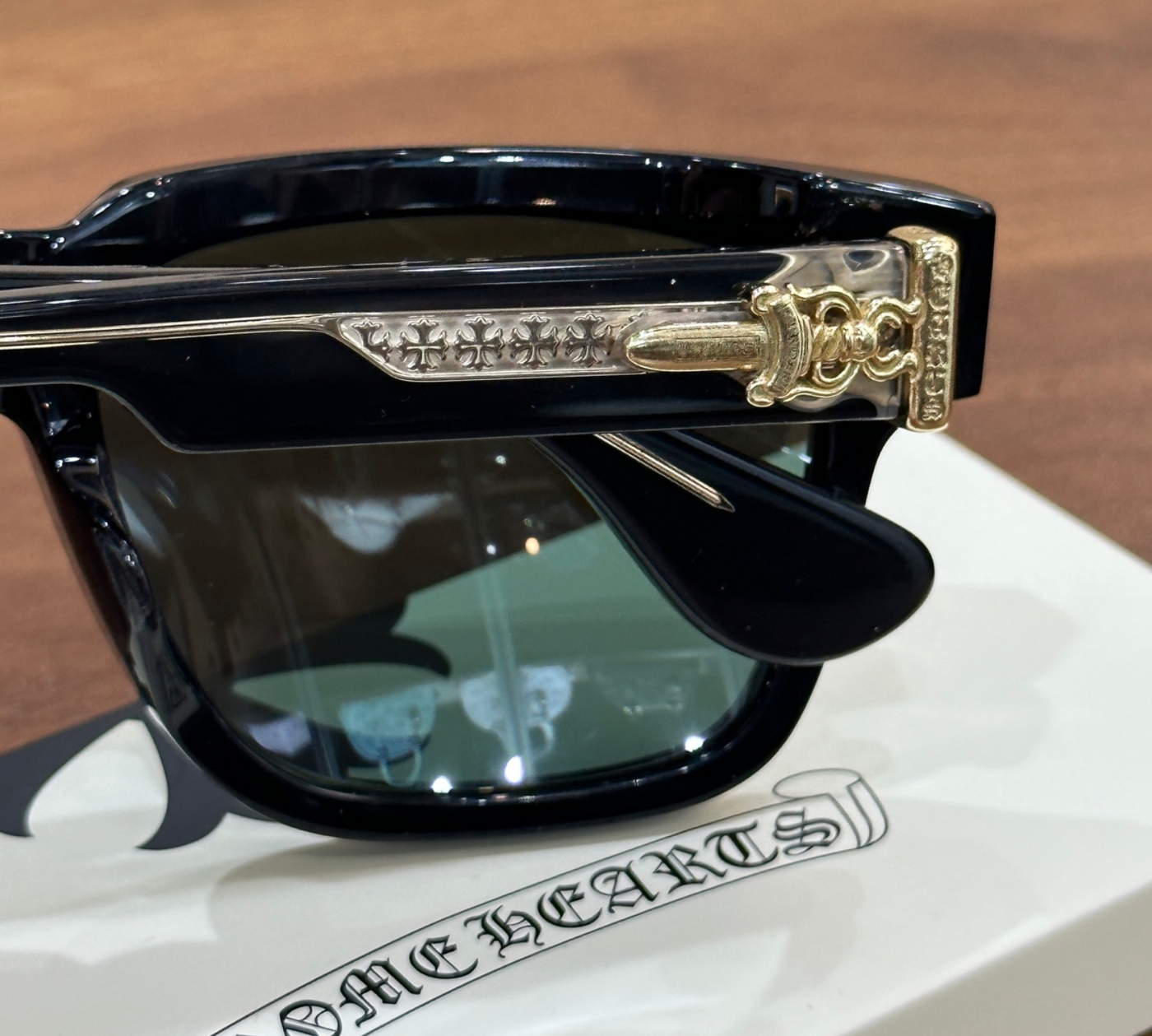 box officer gold one size